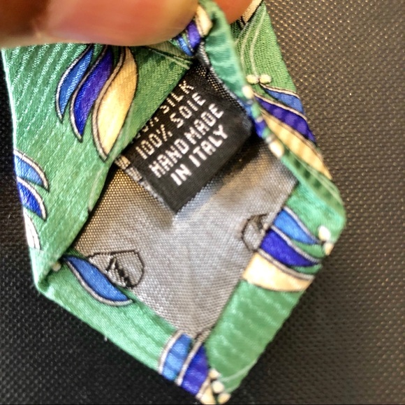 Valentino Lustrous Cravatte Men’s Silk Tie - Picture 5 of 8